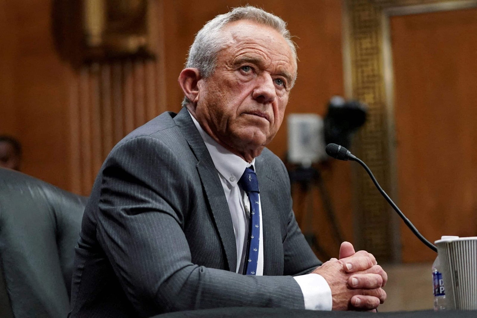 RFK जूनियर का दावा है कि खसरे का इलाज विटामिन ए के साथ किया जा सकता है, जो खराब आहार से जुड़ा हुआ है। यहाँ विज्ञान क्या कहता है।