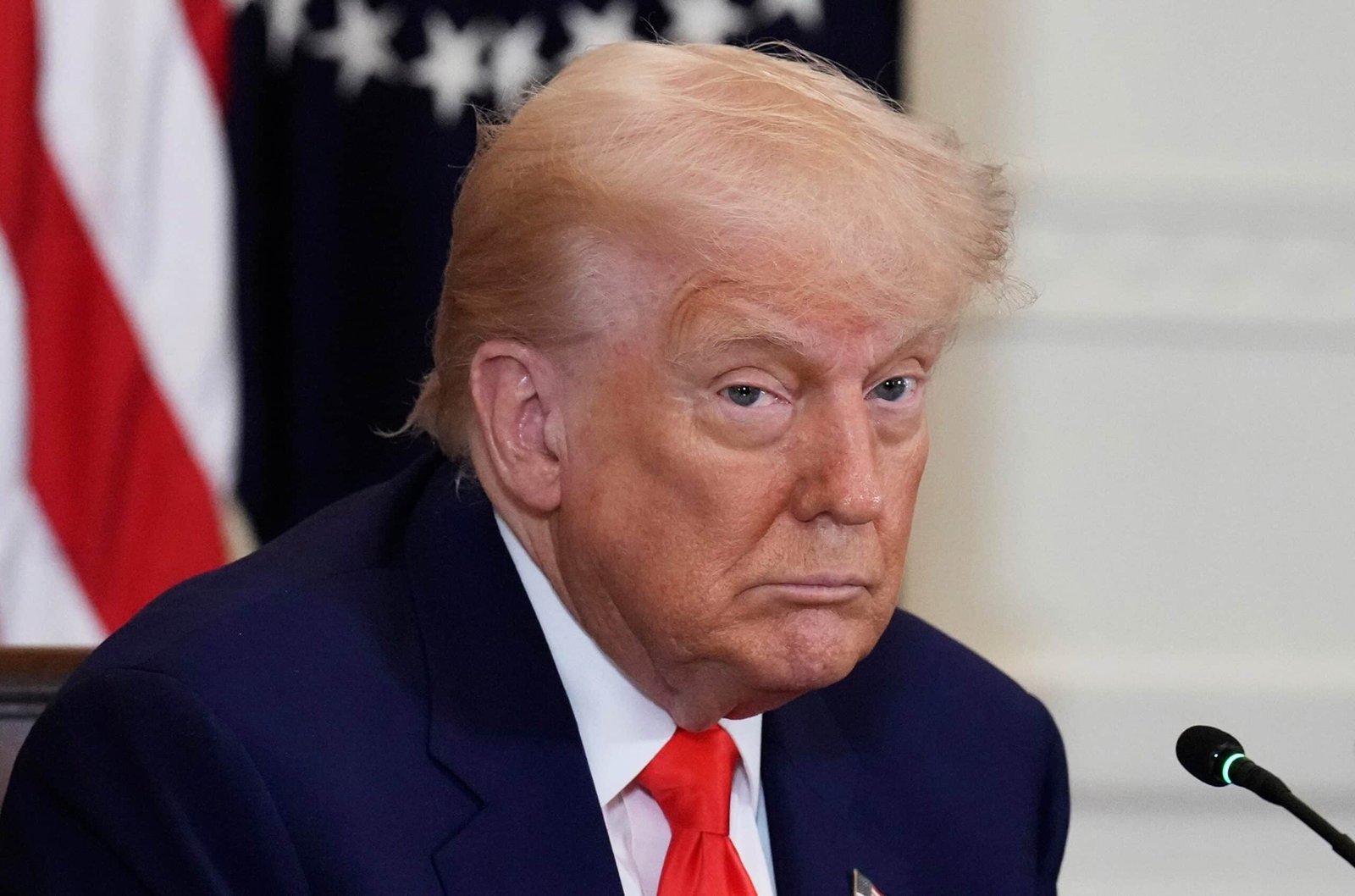 न्यायाधीश का कहना है कि ट्रम्प के पास टैरिफ लगाने की शक्ति है, लेकिन अलग -अलग अदालत में मुकदमा चलाता है