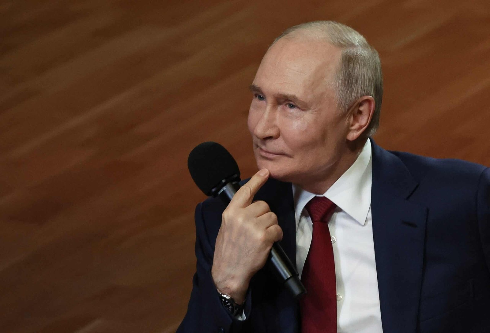 रूस ट्रम्प-पुटिन कॉल के बाद ड्रोन के साथ यूक्रेन पर हमला करता है