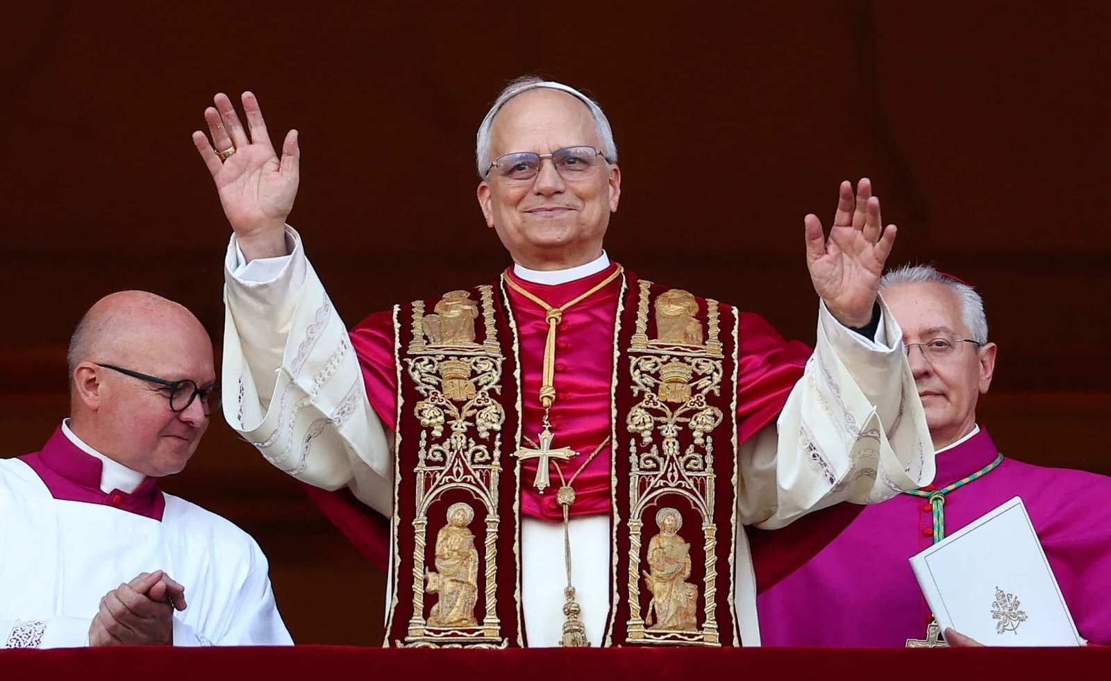 हम लियो XIV, द न्यू अमेरिकन पोप के बारे में क्या जानते हैं