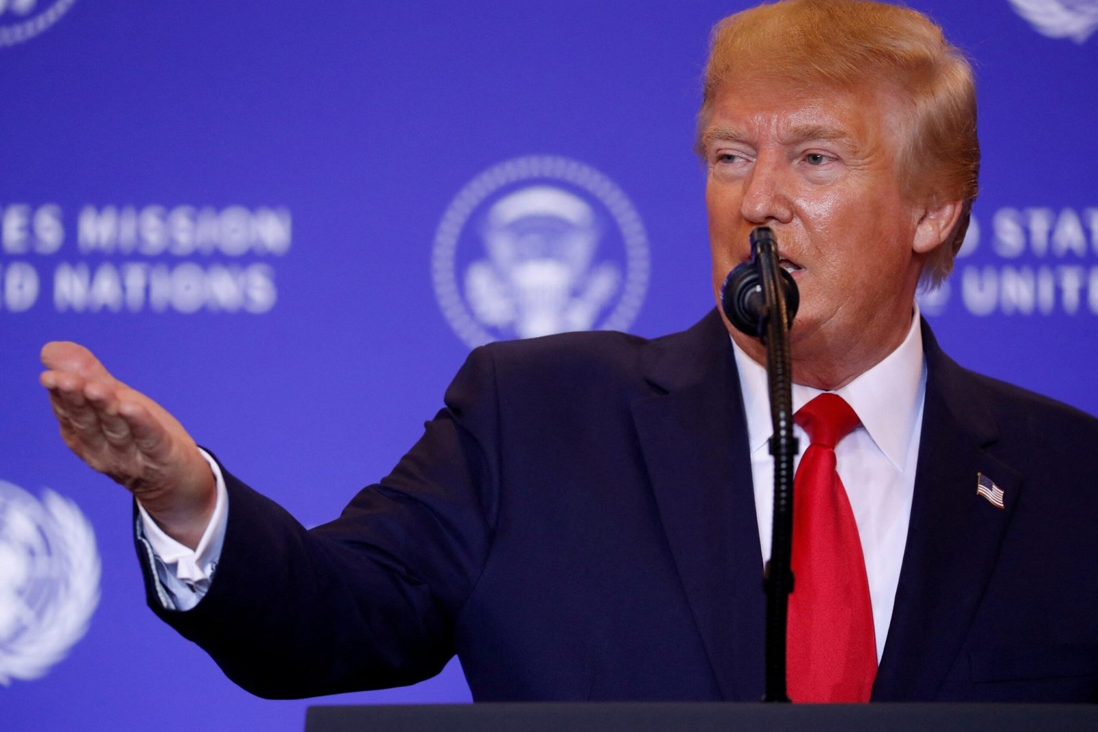 फोटो: फ़ाइल फोटो: अमेरिकी राष्ट्रपति ट्रम्प न्यूयॉर्क शहर, न्यूयॉर्क में समाचार सम्मेलन को संबोधित करते हैं