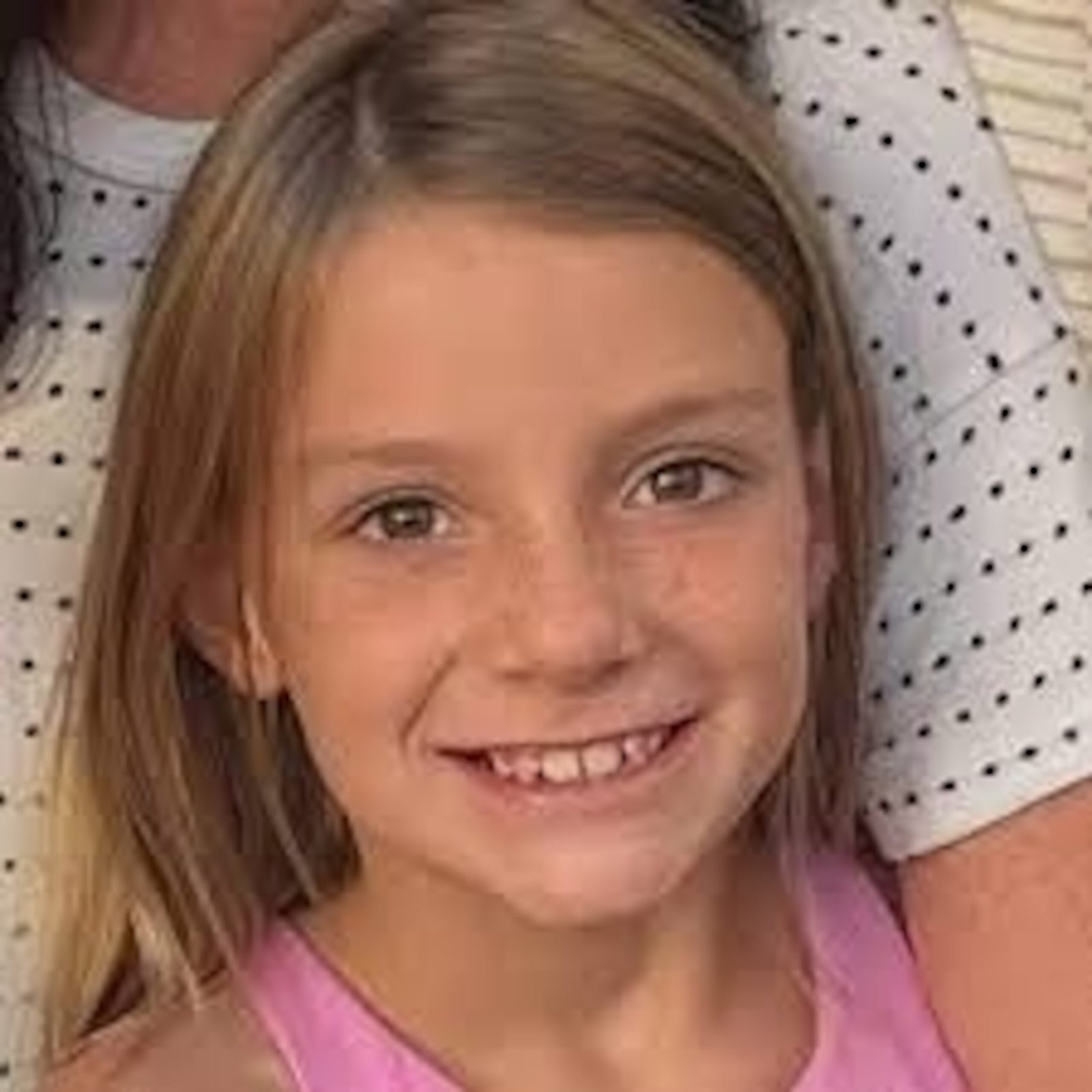 शिविर मिस्टिक फ्लडिंग से गायब लड़की के माता -पिता शिविर 'अकल्पनीय' के शिविर को फिर से खोलते हैं