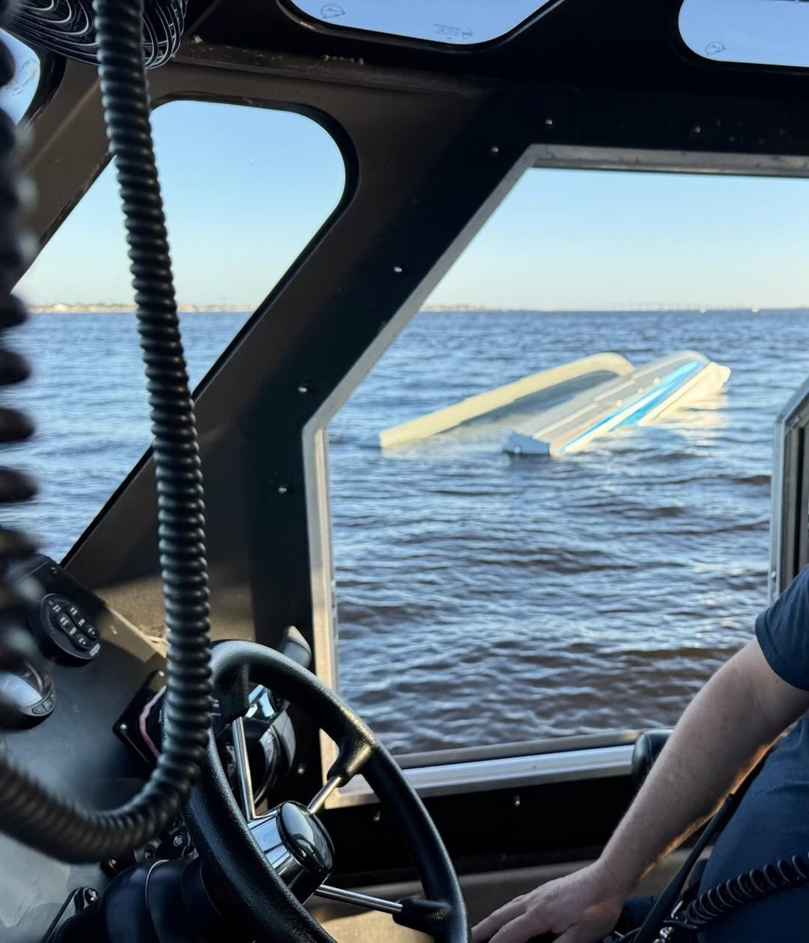 फ्लोरिडा नदी पर कटमरैन दुर्घटना में 3 की मौत